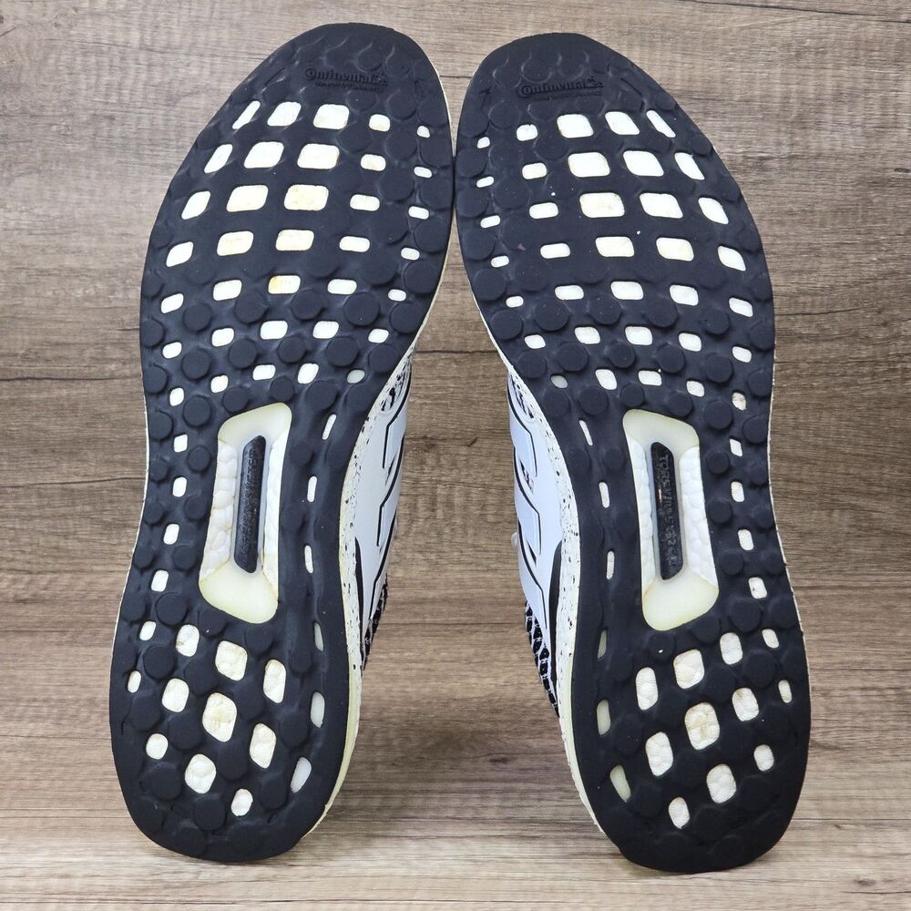 Adidas UltraBoost 5.0 DNA Men's Size 13 White Black Running Shoes (HP2474) - Picture 8 of 9